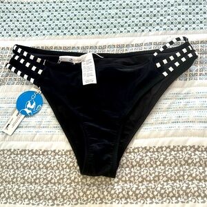 Cupshe Bikini Bottoms / NWT